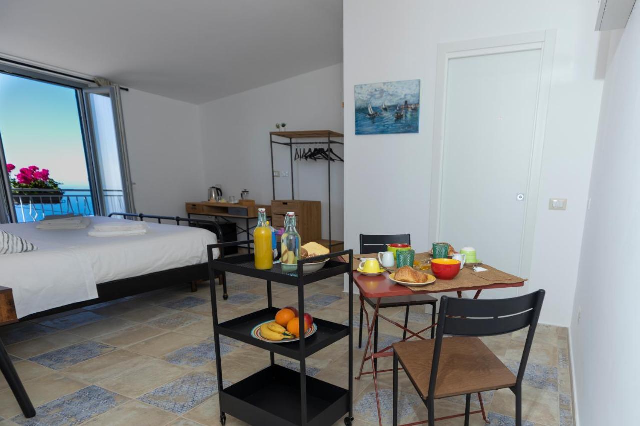Plein Sud Agerola Bed & Breakfast San Lazzaro di Agerola ภายนอก รูปภาพ