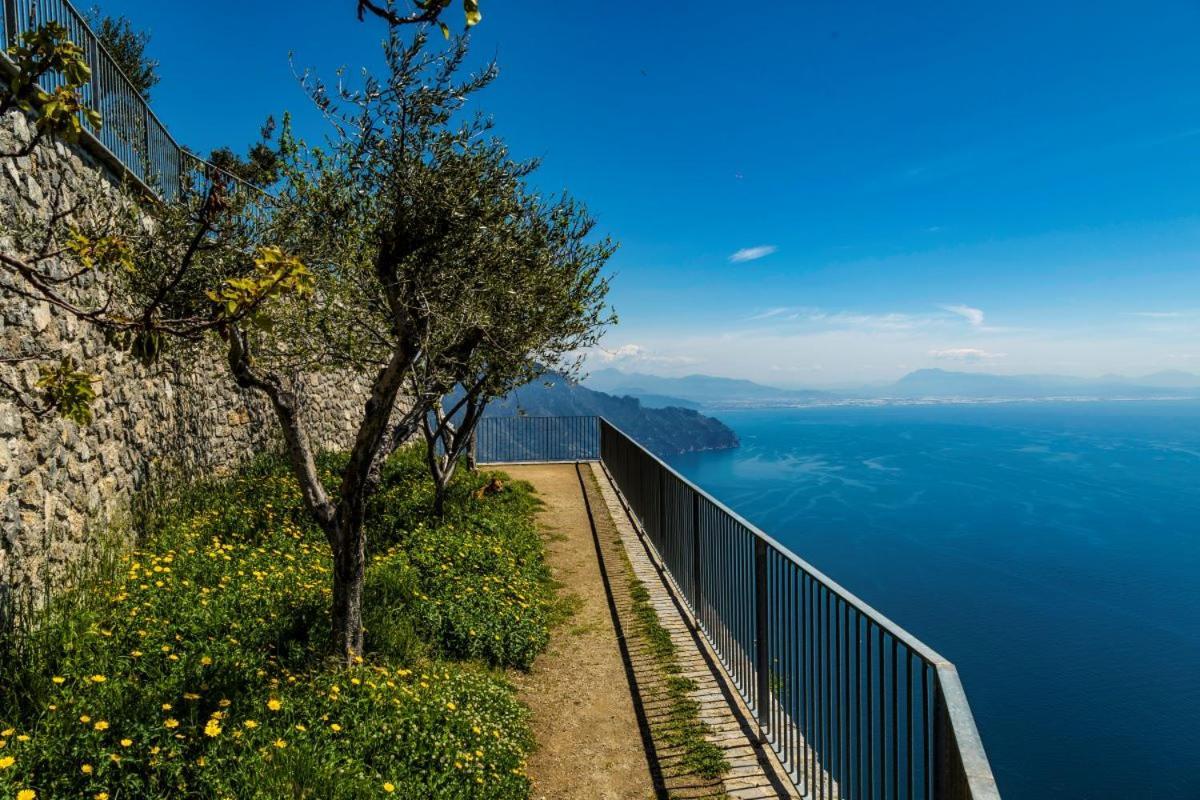 Plein Sud Agerola Bed & Breakfast San Lazzaro di Agerola ภายนอก รูปภาพ